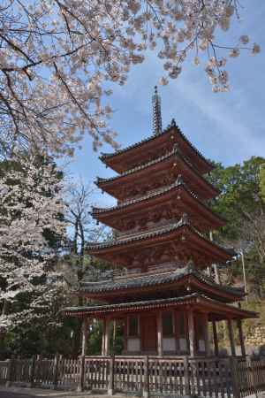 日本で２番目に小さな五重塔