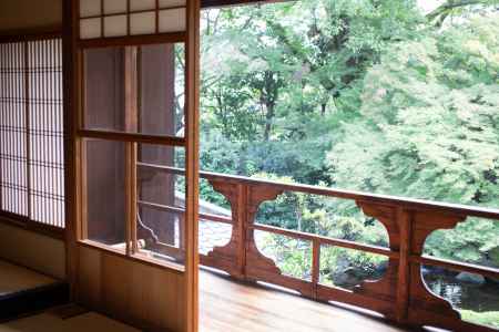 旧三井家下鴨別邸　主屋　2階　座敷からの風景