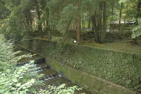 西芳寺の横を流れる川