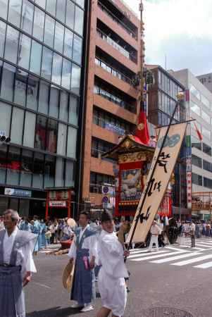 芦刈山の旗