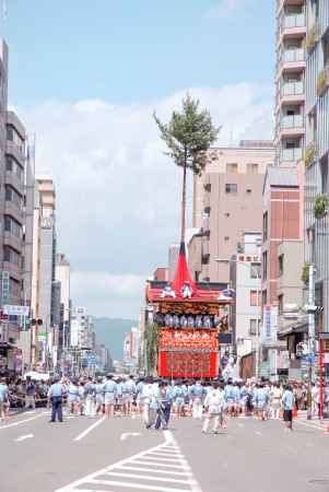 方向を変えようとしている南観音山