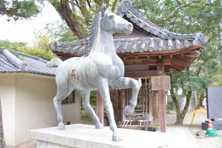 藤森神社 神馬像