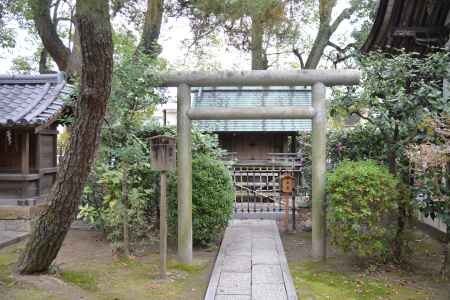 藤森神社 祖霊社