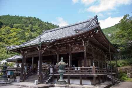 善峯寺　初夏の観音堂