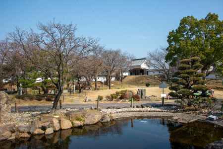 勝竜寺城公園　池とおもかげの水