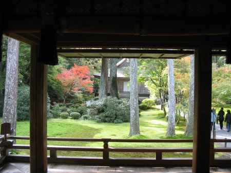 紅葉の大原三千院