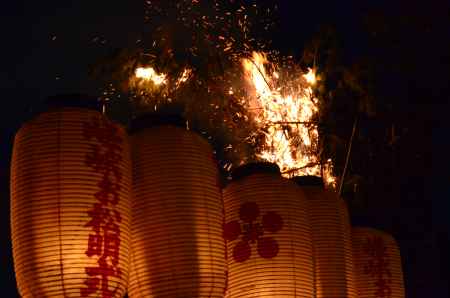 嵯峨の松明