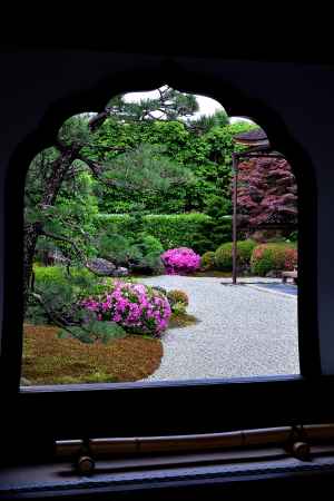 禅の花窓
