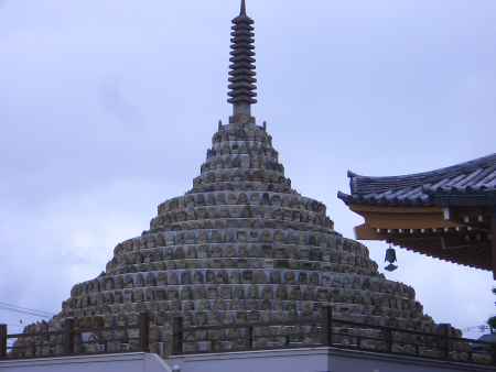 壬生寺の千体仏塔