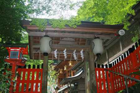 貴船神社