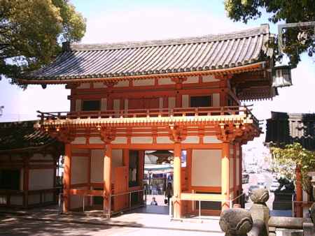 八坂神社　西楼門の裏側